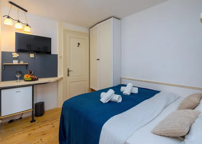 Luxe Centre Secret Gem Apartmán *