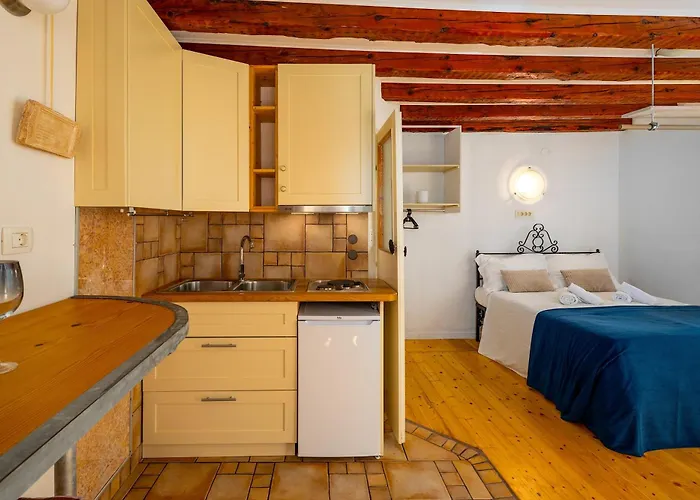 Luxe Centre Secret Gem * Split